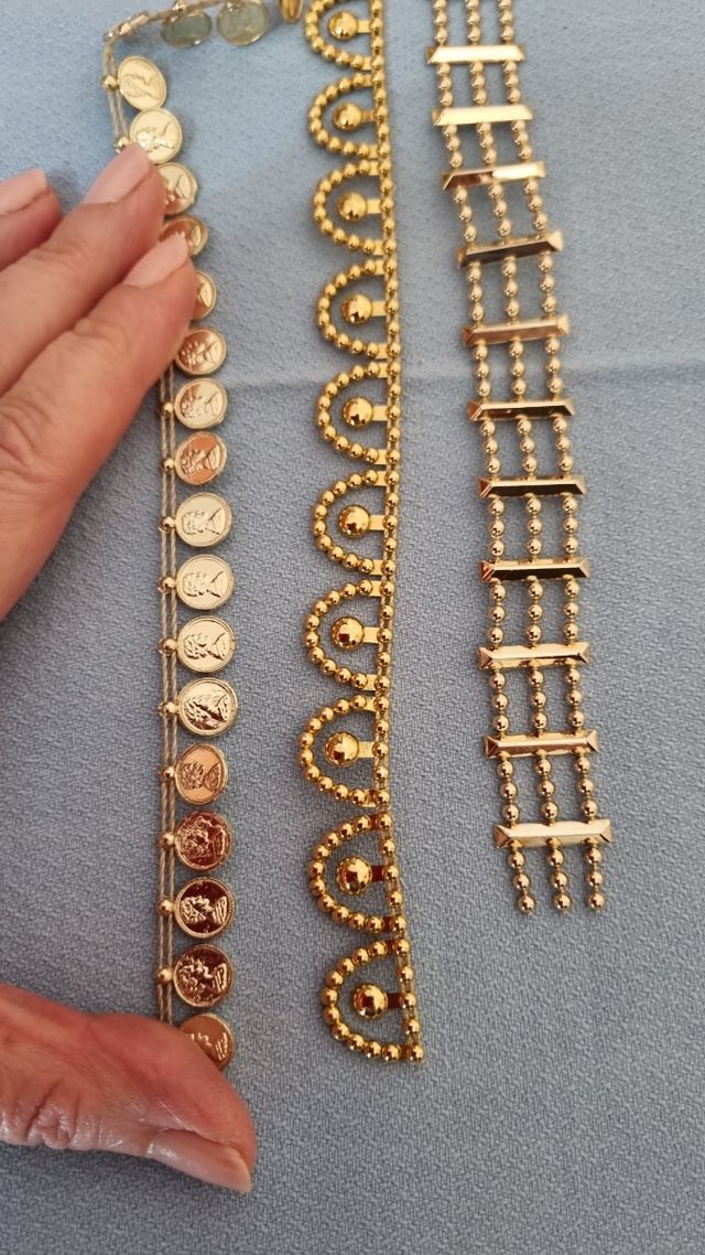 Pasamanería doradas Plástico y Lame para Disfraces