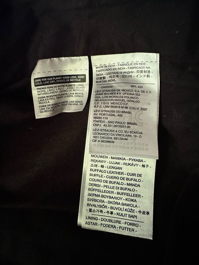 Levis Sherpa cuero búfalo