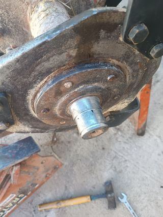 Rotovator rojo