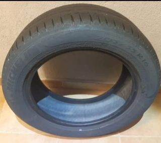 Neumático Michelin 205/55 R16