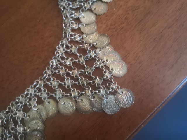 Cintura per danza del ventre con monete