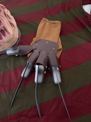 Disfraz Freddy Krueger - Máscara y Guante