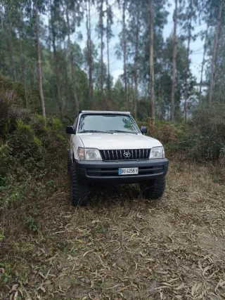 Toyota Land Cruiser 90 1999