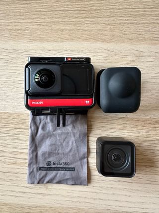 Cámara Deportiva Insta360 ONE RS