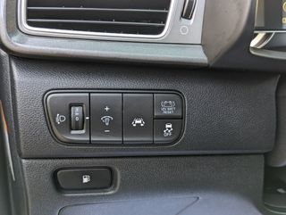 KIA NIRO 1.6 GDi Híbrido 141Cv Etiqueta ECO