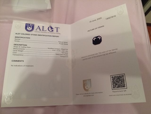 Pietra preziosa multicolore