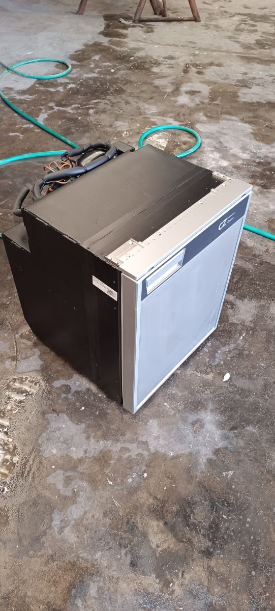 Nevera compresor 12V homologable para camper