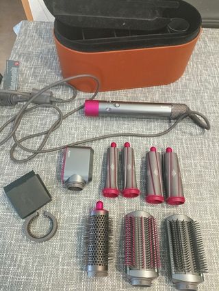 Dyson Airwrap con tutti gli accessori originali 
