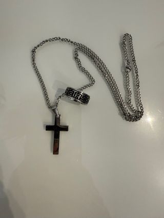Collar y Anillo Acero Inoxidable de hombre. 