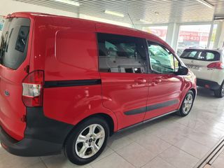 Ford Transit Courier 2018