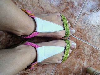 Sandalias planas multicolor