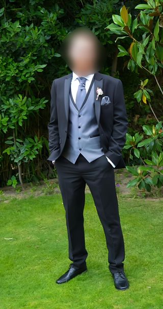 Traje de Novio Negro y Gris