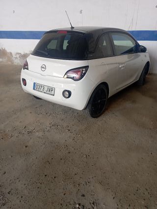 Opel Adam 2016