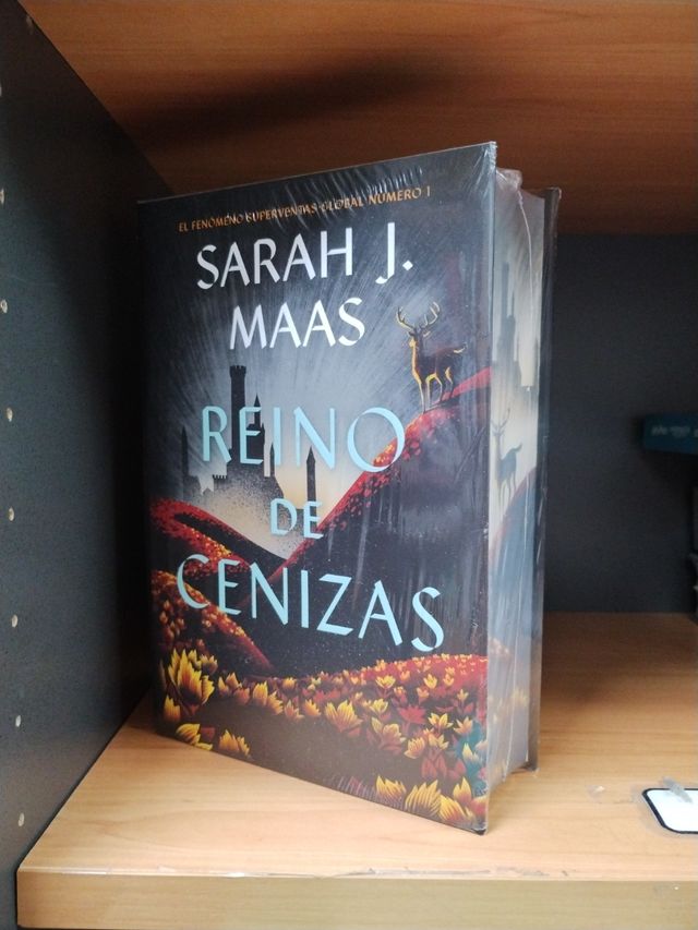 Reino de Cenizas (EDICIÓN ESPECIAL LIMITADA)