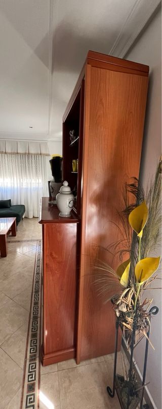 Mueble vitrina madera con cajones