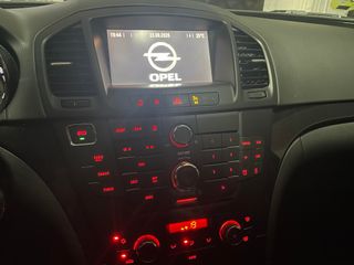 Opel Insignia 2012