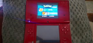 Nintendo DSi Roja