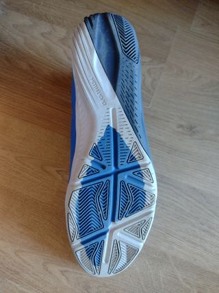 Zapatillas Fútbol Sala Azul y Blanco