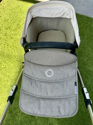 Bugaboo Fox 2 Capazo+Silla Verde, capota cruda.
