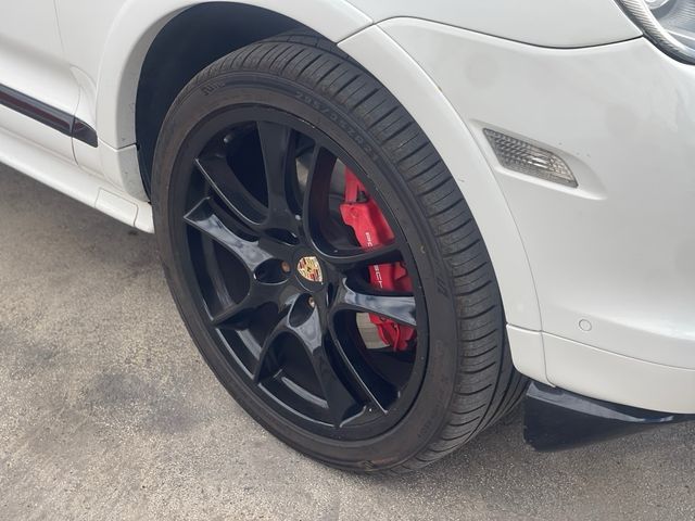 Porsche Cayenne GTS