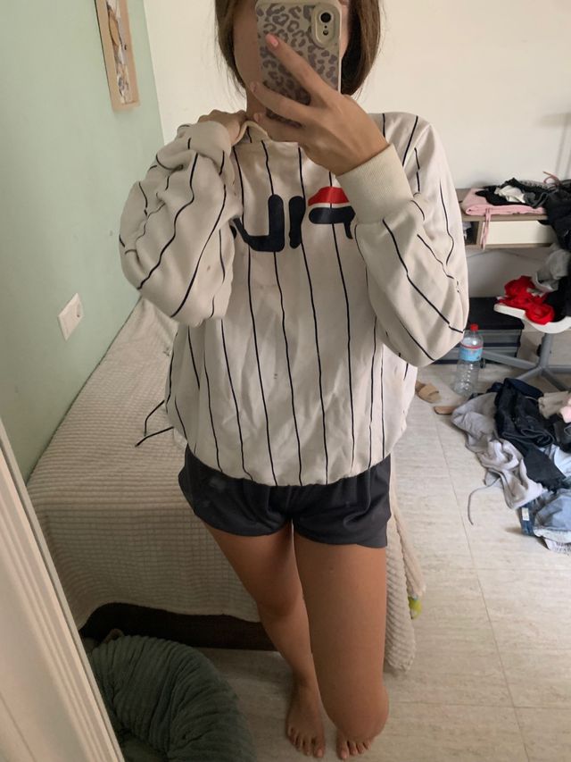 Sudadera Fila rayas blancas y negras