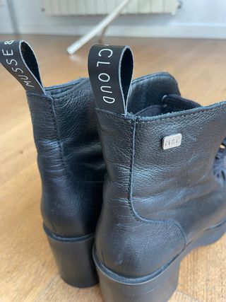 Botines negros Musse & Cloud