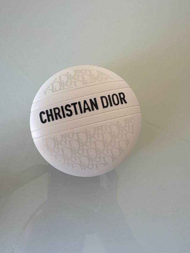 Crema de manos Christian Dior blanca