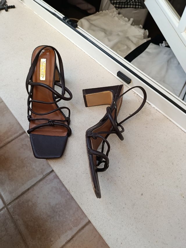 Zapatos de tacón GIANNI CHIARINI marrones talla 38