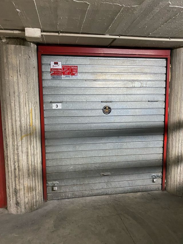 Trastero grande en venta Calle Josep irla Salt