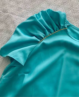 Blusa turquesa Coosy talla S