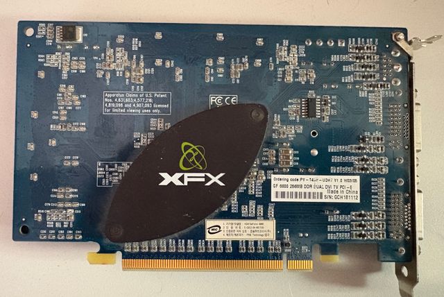 XFX NVIDIA GeForce 6600 PCI Express