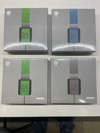Bang & Olufsen Form 2i 