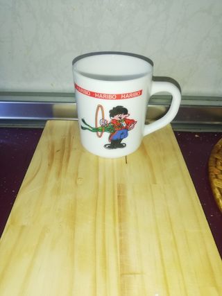 Taza Haribo con dibujo de circo