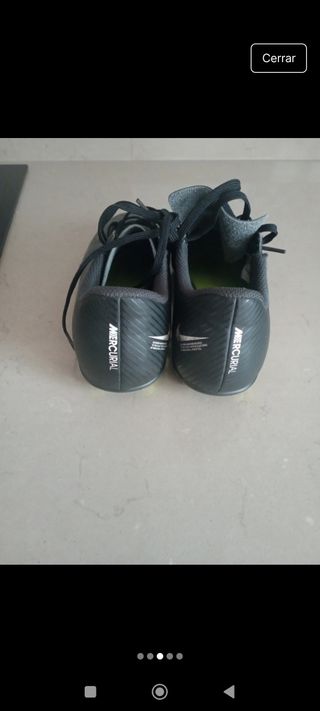 Botas de fútbol niño Nike Mercurial T36