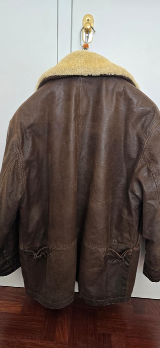 Chaquetón de piel para hombre