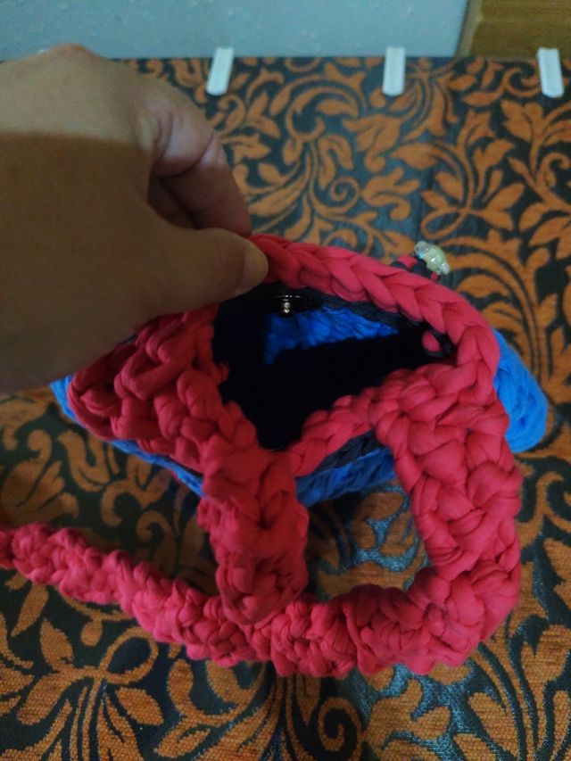 Bolso de mujer con asa larga