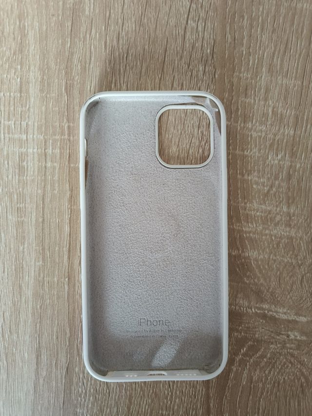 Funda iPhone 12 original Apple blanca