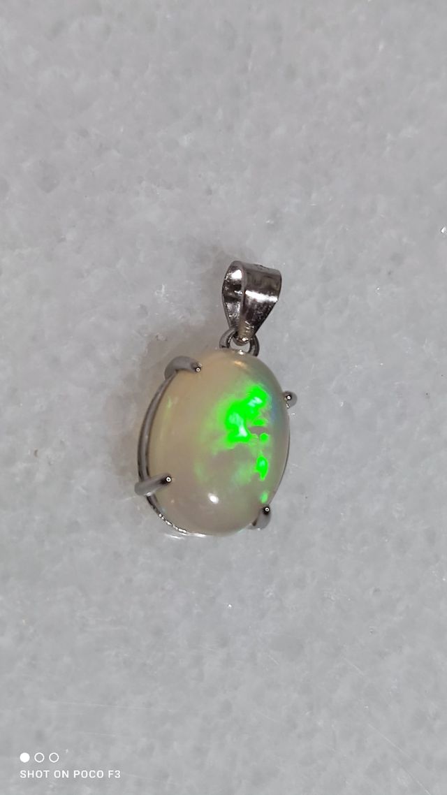 Colgante de Ópalo en Plata 925