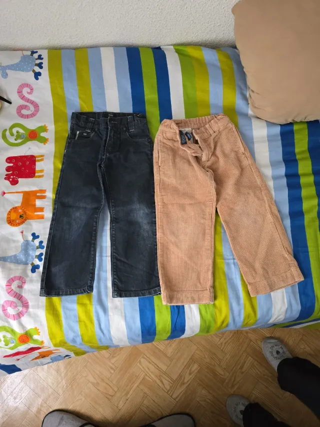 Pantalones niño 4 años hugo boss y ralph lauren
