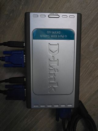 D-Link KVM Switch 4 Puertos