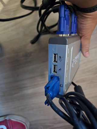 D-Link KVM Switch 4 Puertos