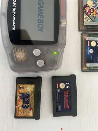 Consola Game Boy Advance Gris + 8 Juegos