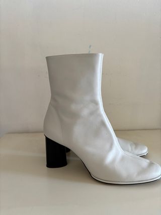 Botines de piel blancos y negros