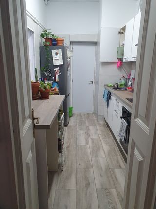 Habitación grande y soleada en Ocata