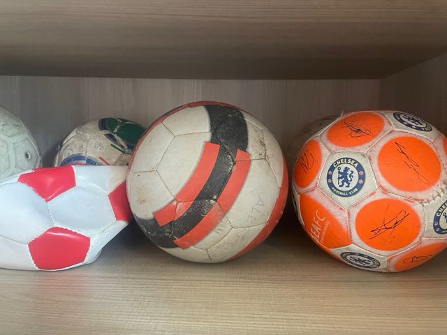 Palloni da calcio usati