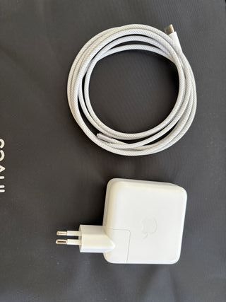 Apple MacBook Pro 14 M3 Gris Espacial