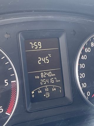 Volkswagen Transporter T5 2011