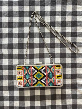 Clutch Fiesta Zara Multicolor y Plateado
