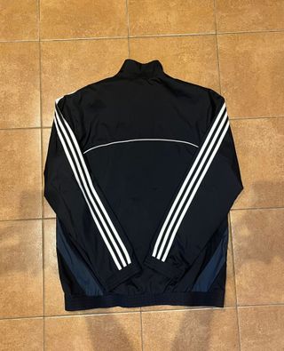 Sudadera Adidas Negra con Cremallera y Rayas
