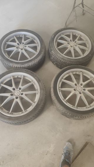 Llantas 18 VW Seat Skoda con Neumáticos